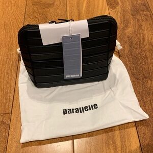 Parallele Black Cosmetic Bag